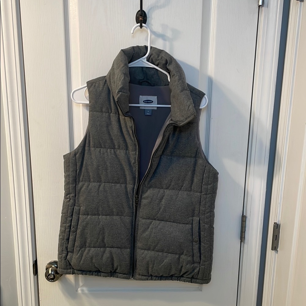 Old Navy Gray Quilted Vest